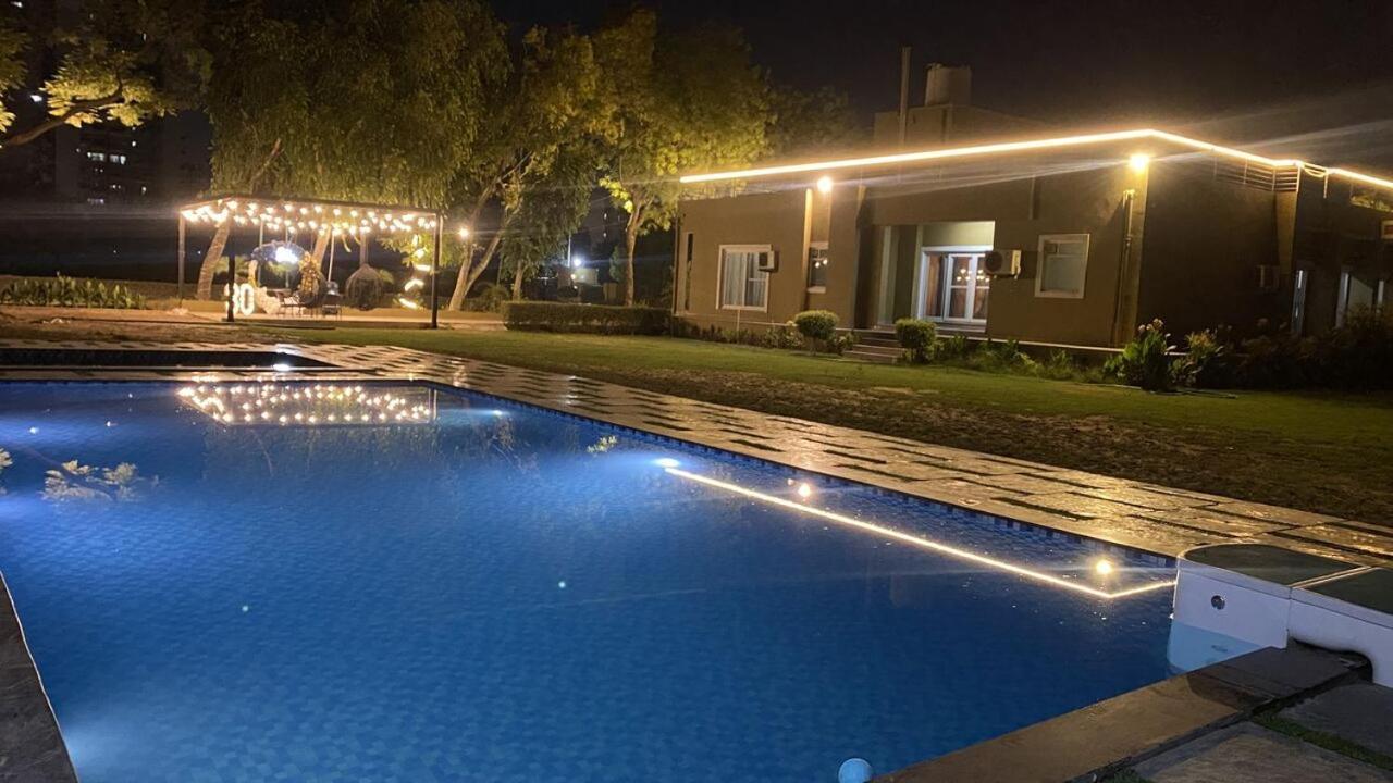 Raas Vilas - Boutique Farm House With Pool Tāoru Exterior photo