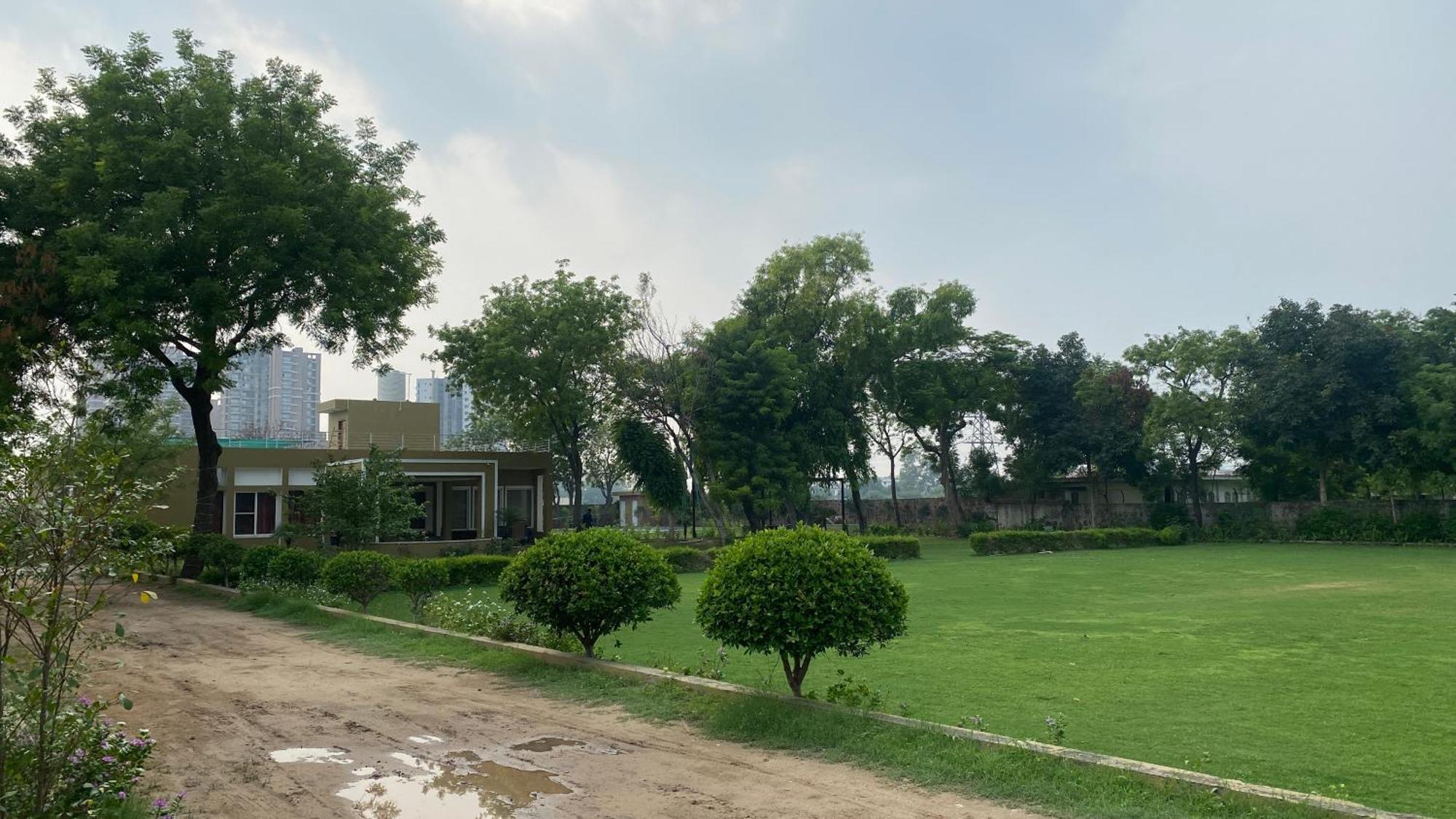 Raas Vilas - Boutique Farm House With Pool Tāoru Exterior photo
